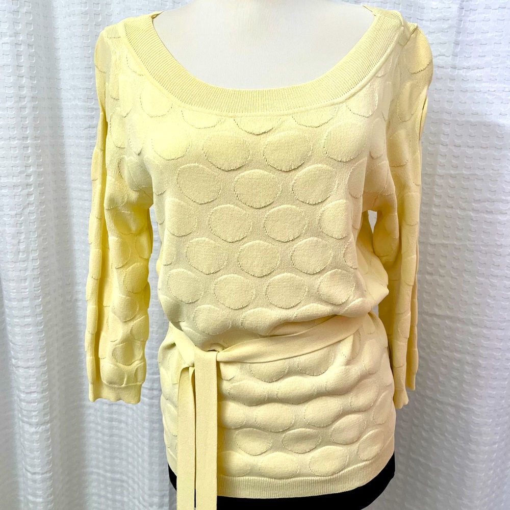 Doncaster Yellow Scooped Neck Belted Top Size M. EUC